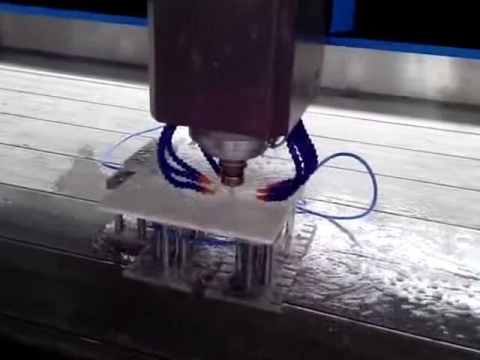 用于臺面切割、邊緣拋光的石材自動換刀數(shù)控雕刻刻機