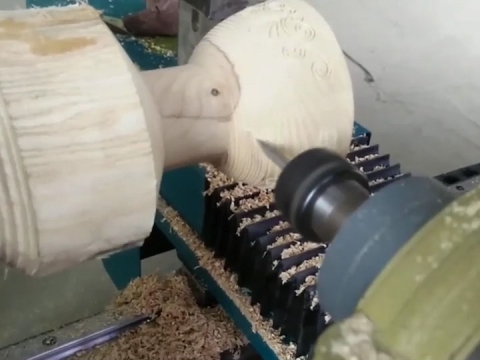 用于木碗車削和雕刻的數(shù)控車床 用于木碗車削和雕刻的數(shù)控車床