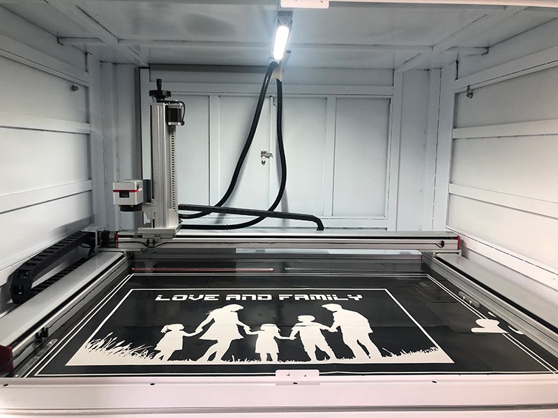 大幅面激光雕刻項(xiàng)目