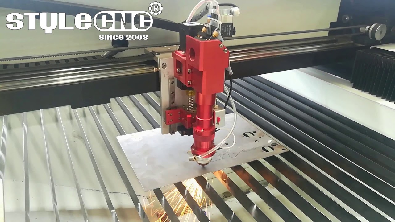 CO2 金屬、非金屬、準(zhǔn)金屬激光切割機(jī)