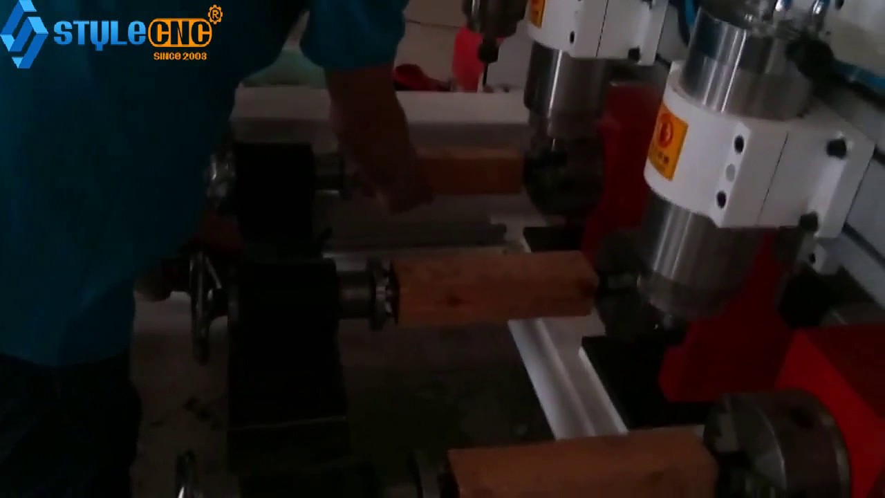 如何固定多頭數(shù)控雕刻機的旋轉(zhuǎn)軸？